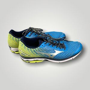 Mizuno Wave Rider 19 size 11